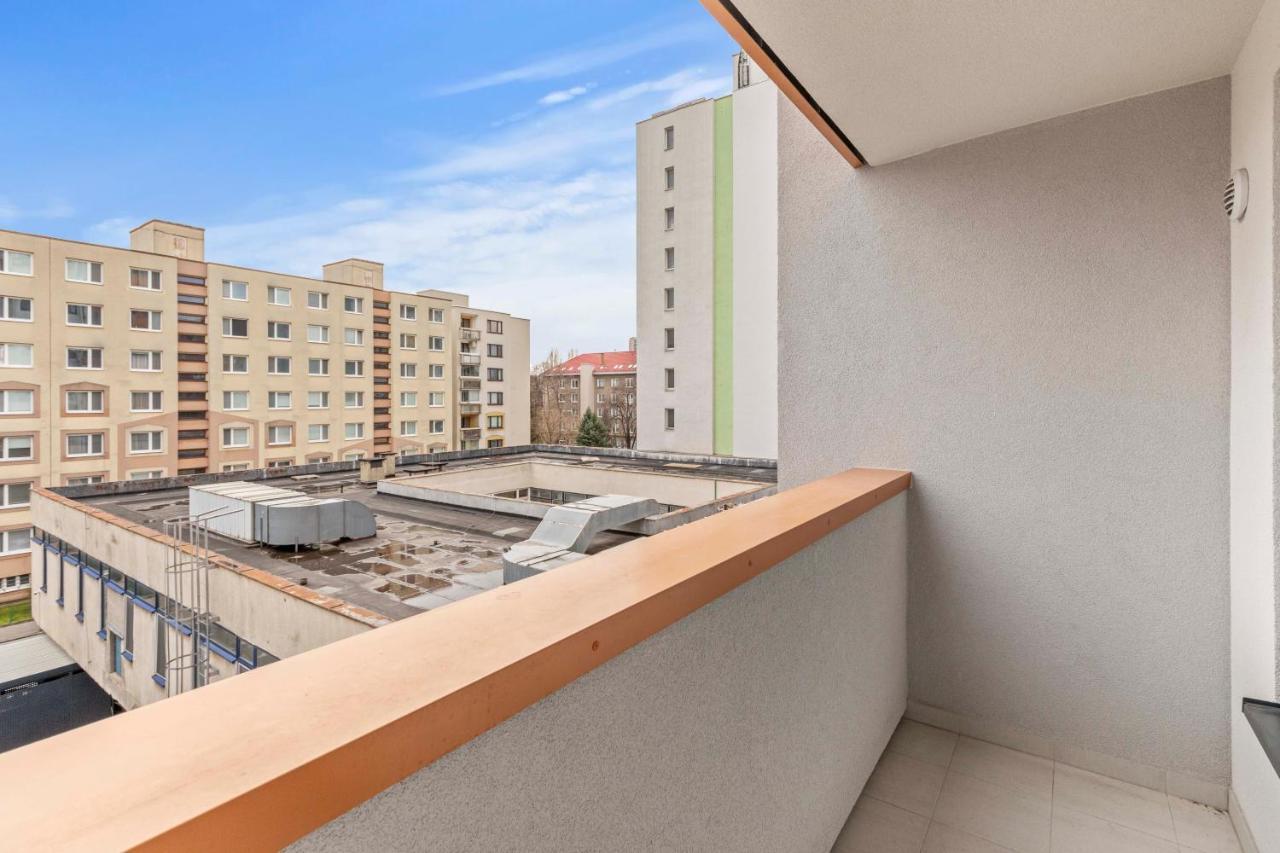 Lam Green - Ac -Balcony บราติสลาวา ภายนอก รูปภาพ